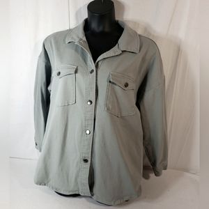 Size XL Ladies dip Sage Jacket. Preowned Shacket Shirt.